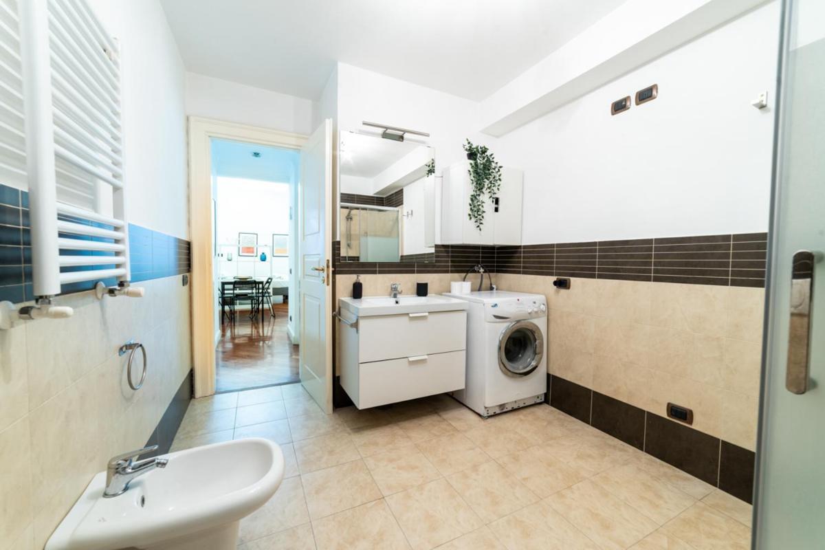 Via Atri 25 Apartment Napoli Bagian luar foto