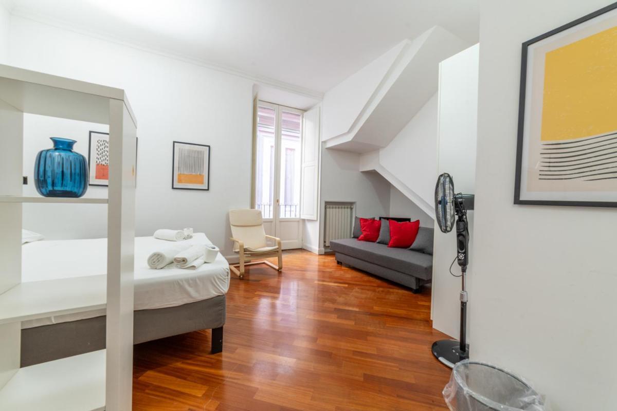 Via Atri 25 Apartment Napoli Bagian luar foto