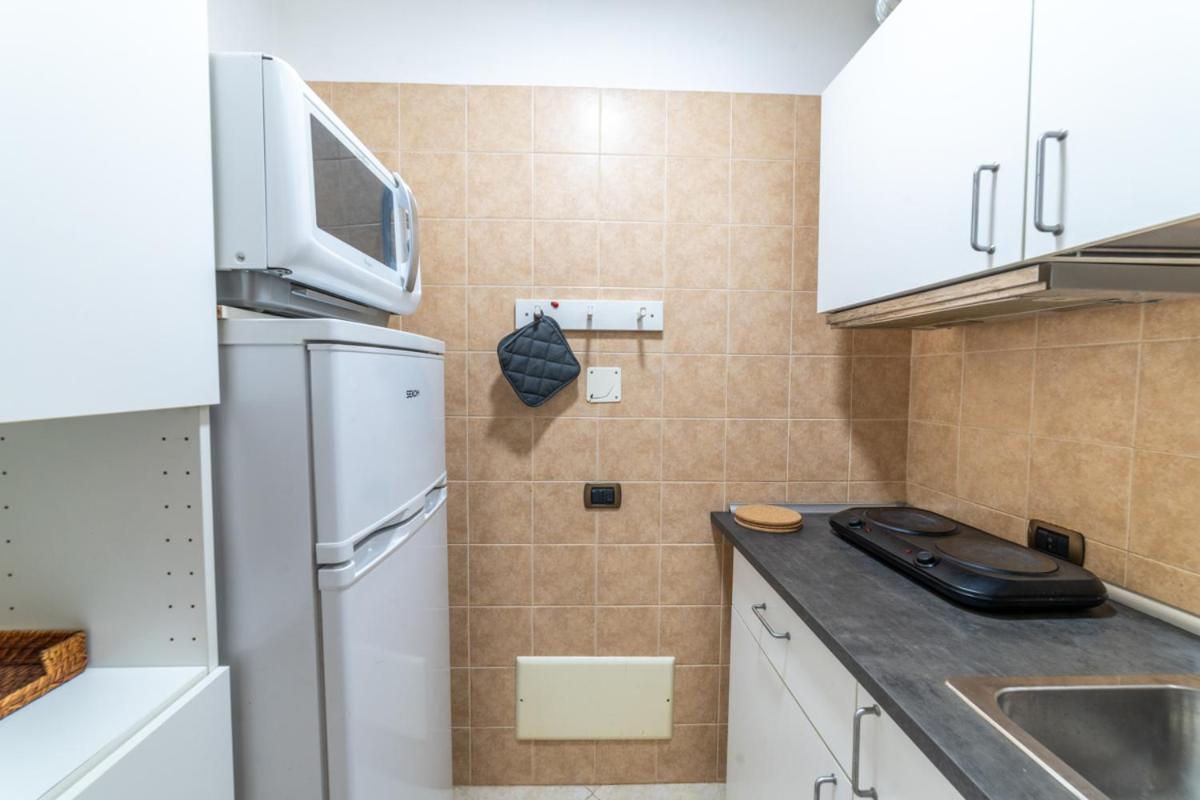 Via Atri 25 Apartment Napoli Bagian luar foto